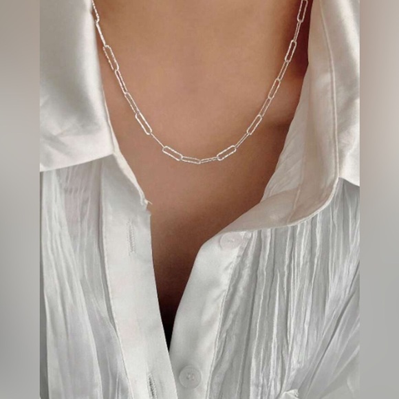 Silver chain necklace - Picture 2 of 2